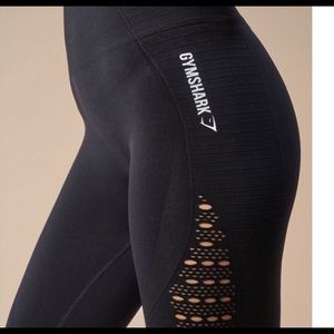 Size small black seamless gymshark leggings